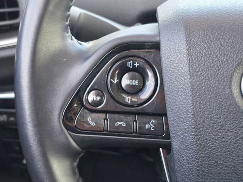 Used 2021 Toyota Prius Prime XLE image 26