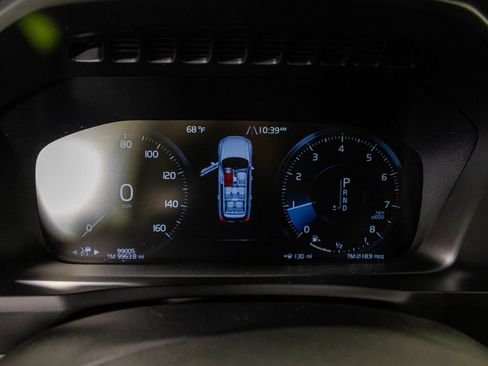 Used 2020 Volvo XC90 T5 Momentum w/ Protection Package AWD/4WD image 34