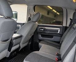 Used 2018 RAM 3500 SLT AWD/4WD image 19
