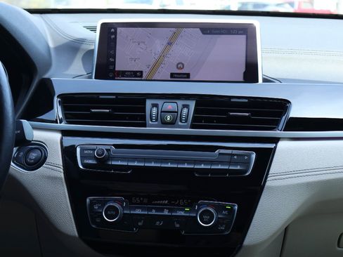 Used 2021 BMW X1 sDrive28i w/ Convenience Package image 16