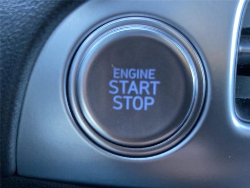 Used 2025 Hyundai Palisade Calligraphy image 16