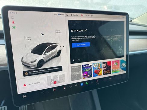 Used 2023 Tesla Model Y Performance image 14