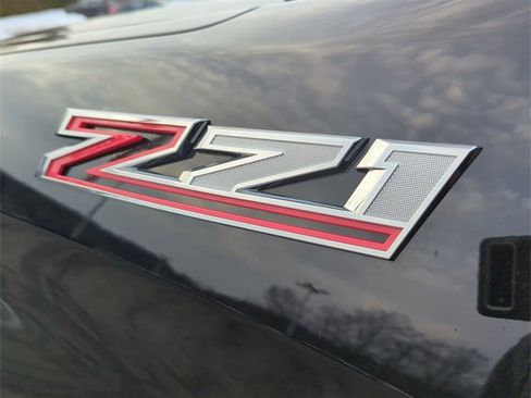 Used 2022 Chevrolet Silverado 1500 LT Trail Boss w/ LT Trail Boss Premium Package image 31