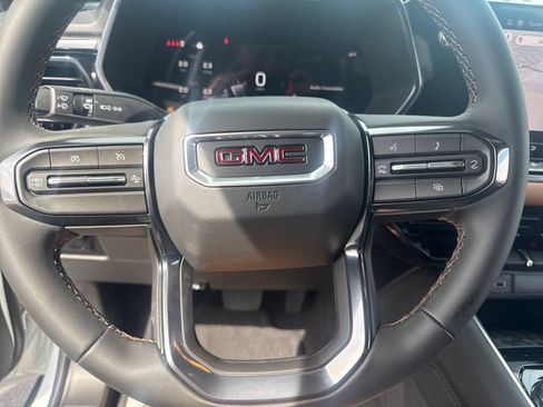 New 2026 GMC Canyon AT4 AWD/4WD image 28
