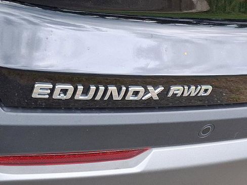 New 2026 Chevrolet Equinox LT w/ Convenience Package II image 11