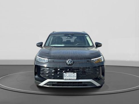 New 2026 Volkswagen Tiguan S image 2