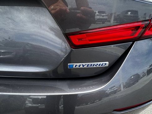 Used 2020 Honda Accord EX image 8