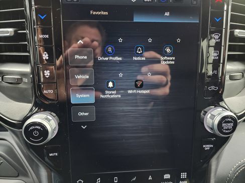 Used 2024 RAM 2500 Rebel w/ Towing Technology Group image 65