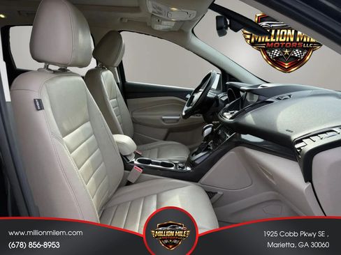 Used 2016 Ford Escape Titanium AWD/4WD image 18