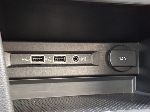 Used 2019 Volkswagen Tiguan SEL AWD/4WD image 27