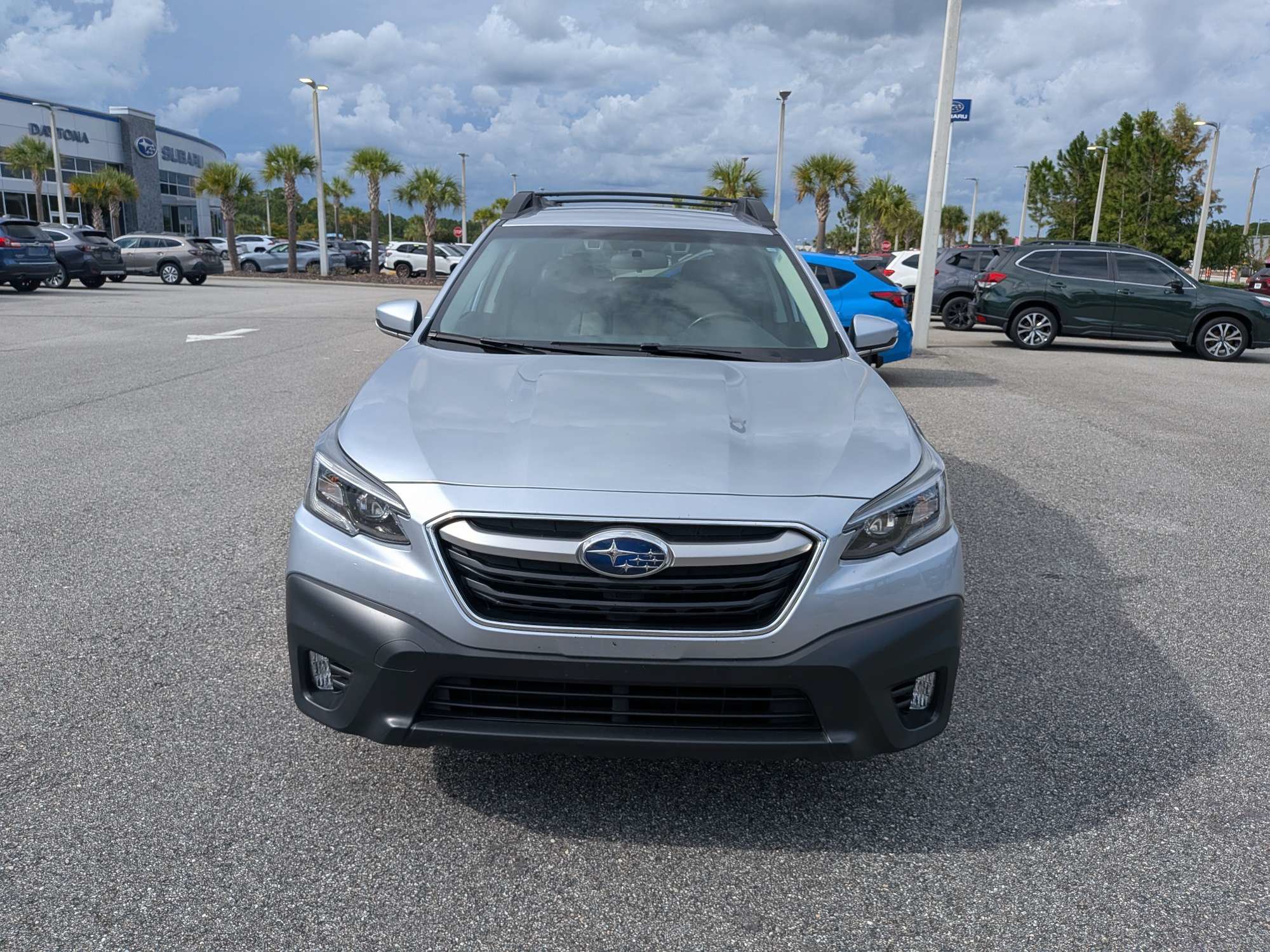 Certified 2022 Subaru Outback Premium AWD/4WD image 9