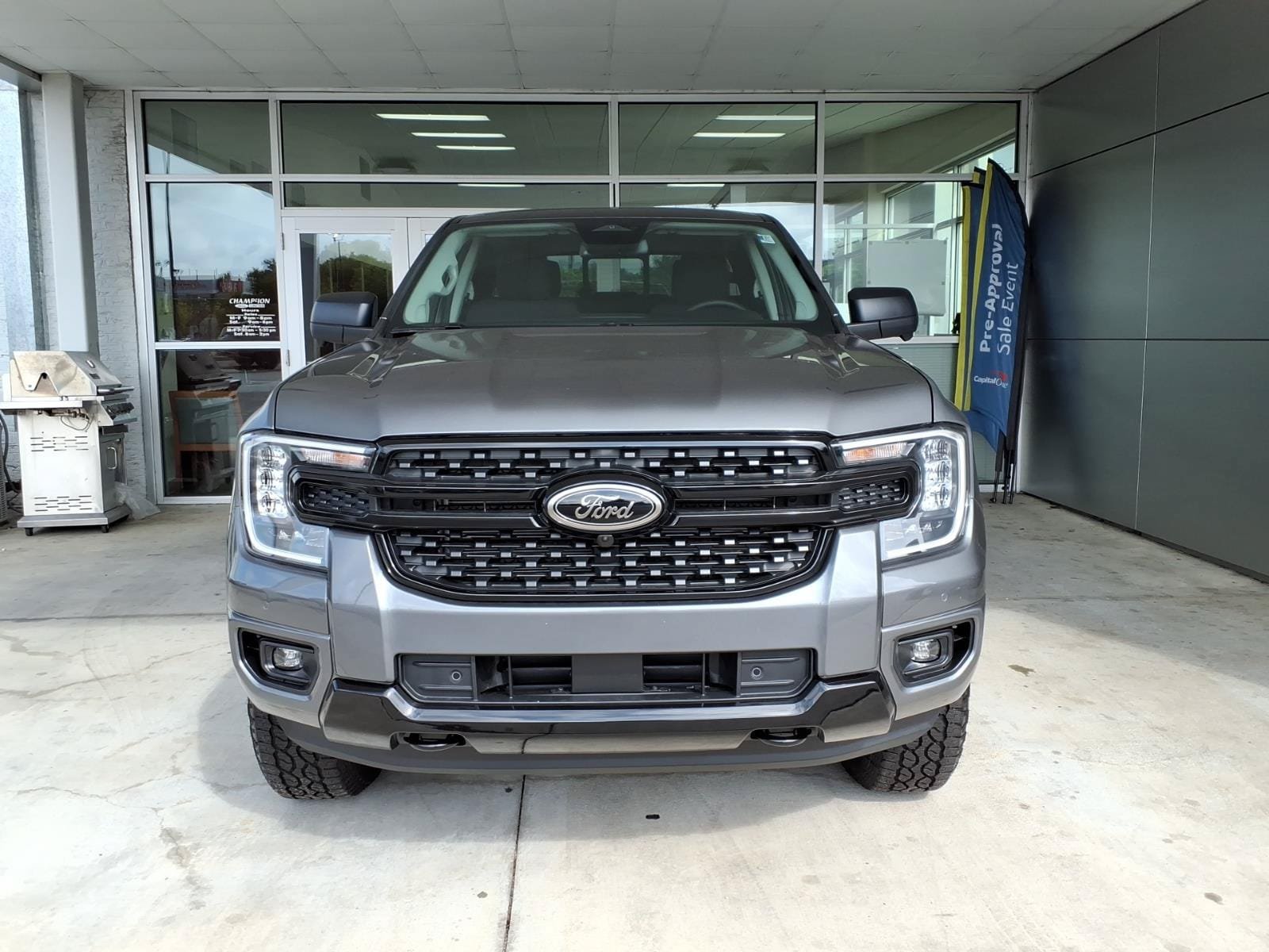 New 2026 Ford Ranger XLT w/ Equipment Group 301A High AWD/4WD image 2