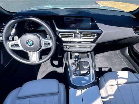 Used 2023 BMW Z4 M40i w/ Premium Package RWD image 10