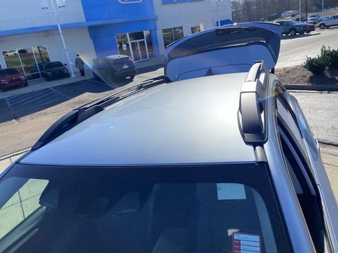 Used 2024 Subaru Outback Premium image 27