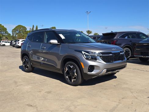 New 2026 Kia Seltos S image 2