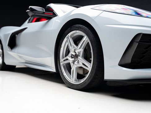 Used 2023 Chevrolet Corvette Stingray Premium Cpe w/ Z51 Performance Package RWD image 73