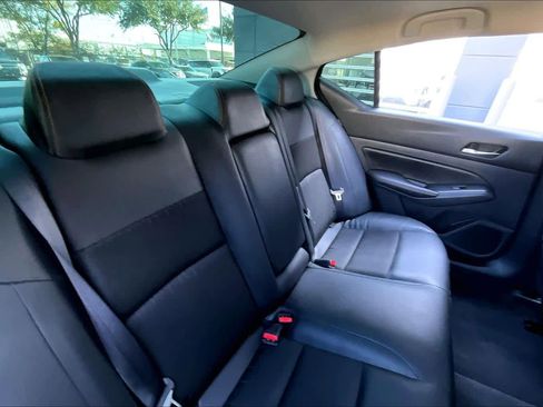 Used 2021 Nissan Altima 2.5 SR image 19