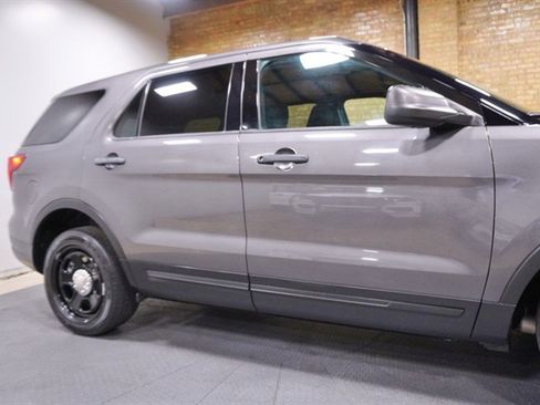 Used 2018 Ford Explorer 4WD Police Interceptor w/ Cargo Wiring Upfit Package image 9
