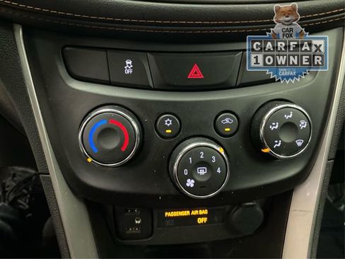 Used 2020 Chevrolet Trax LT image 29