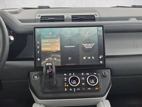 Certified 2026 Land Rover Defender 110 S AWD/4WD image 15