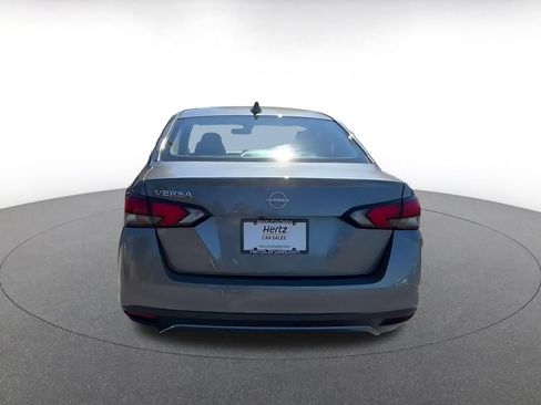 Used 2025 Nissan Versa SV FWD image 12