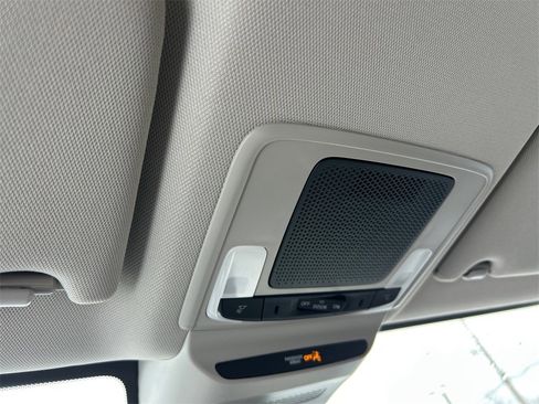 New 2026 Honda HR-V LX image 22