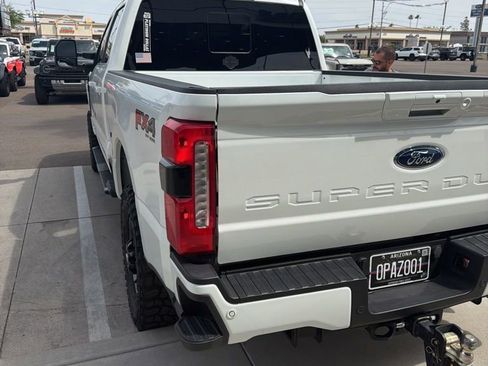 Used 2024 Ford F250 Lariat w/ Lariat Ultimate Package AWD/4WD image 10