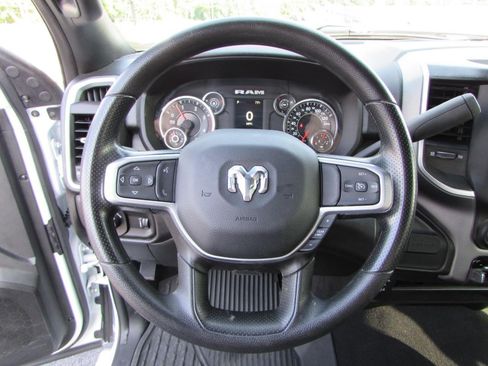 Used 2024 RAM 3500 Big Horn AWD/4WD image 22