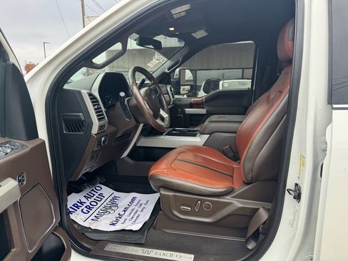 Used 2021 Ford F250 King Ranch w/ Chrome Package image 14
