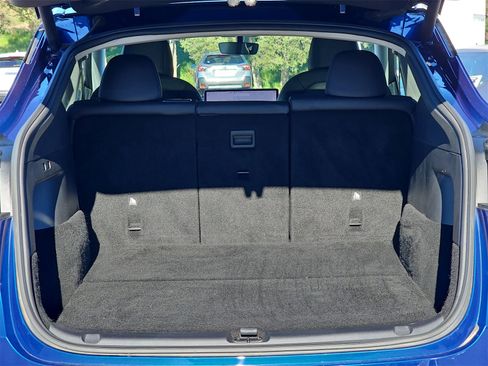 Used 2021 Tesla Model Y Long Range image 12