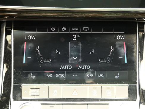 Used 2025 Audi Q7 3.0T Premium Plus AWD/4WD image 36