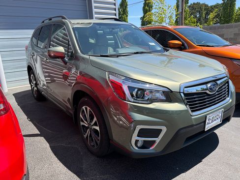 Used 2020 Subaru Forester Limited AWD/4WD image 2