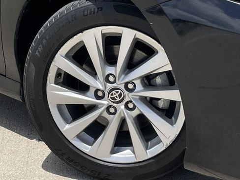 Used 2024 Toyota Camry LE FWD image 9