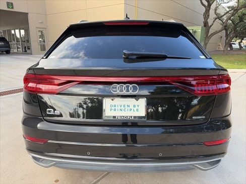 Used 2022 Audi Q8 Premium Plus AWD/4WD image 3