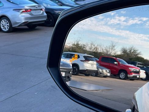 Used 2025 Toyota Grand Highlander FWD image 21