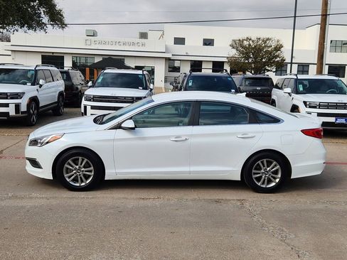Used 2016 Hyundai Sonata SE image 4
