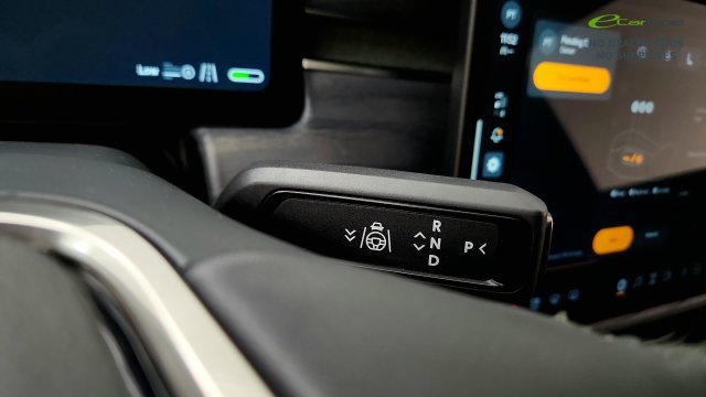 Used 2023 Rivian R1T Adventure Dual AWD/4WD image 59