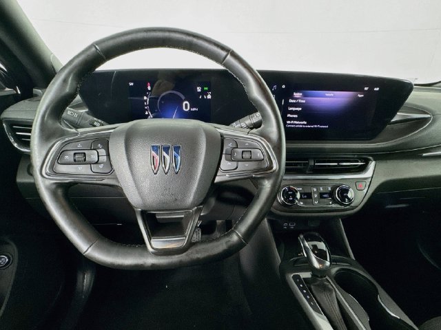 Used 2025 Buick Envista Preferred w/ Convenience I Package FWD image 10