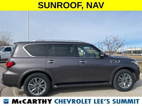 Used 2024 INFINITI QX80 Luxe image 18