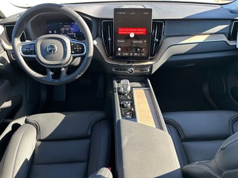 New 2026 Volvo XC60 B5 Ultra w/ Protection Package Premier image 11