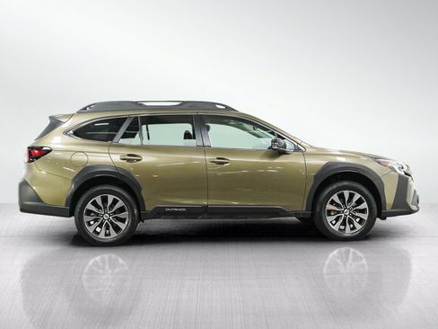 Used 2023 Subaru Outback Limited AWD/4WD image 6