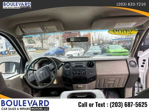 Used 2009 Ford F250 XL image 30