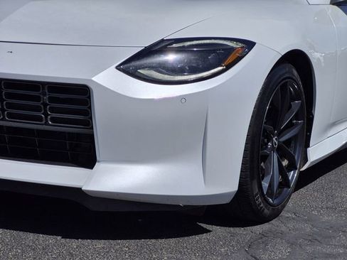 Used 2024 Nissan Z Performance w/ Floor Mat Package RWD image 5