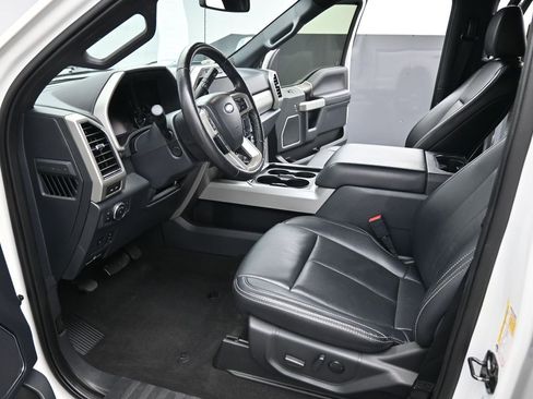 Used 2022 Ford F250 Lariat w/ Lariat Ultimate Package image 11