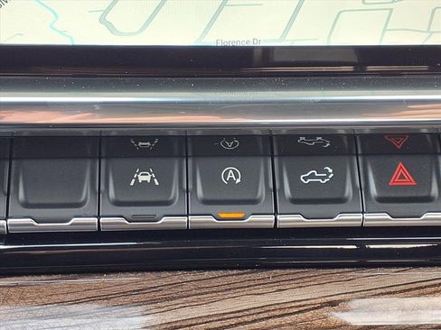 New 2026 Chevrolet Silverado 1500 LT w/ Texas Edition Plus image 11