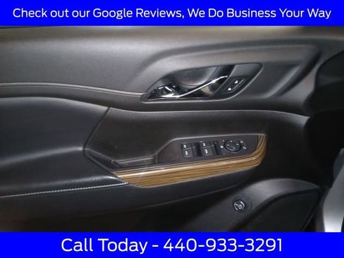 Used 2020 GMC Acadia SLE w/ Driver Convenience Package image 26