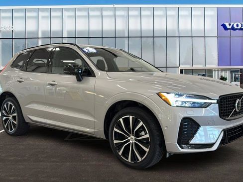 Used 2025 Volvo XC60 B5 Plus AWD/4WD image 1