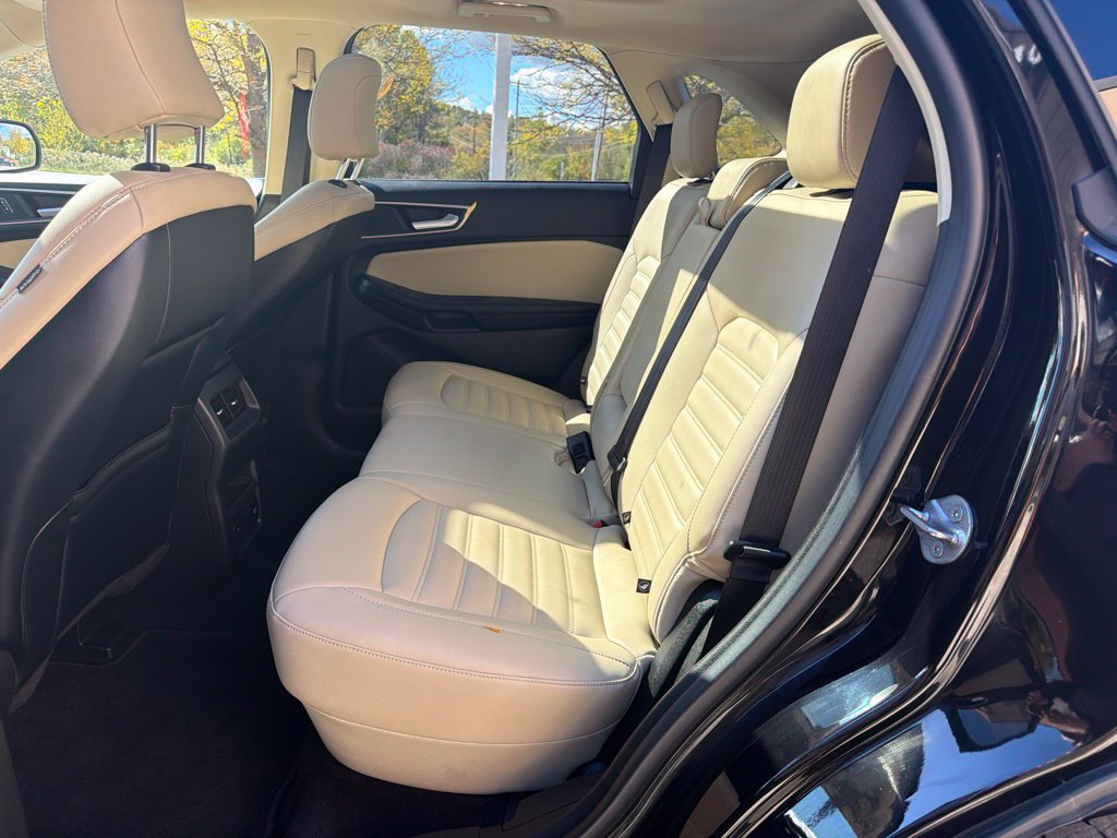 Used 2023 Ford Edge SEL w/ Convenience Package AWD/4WD image 21