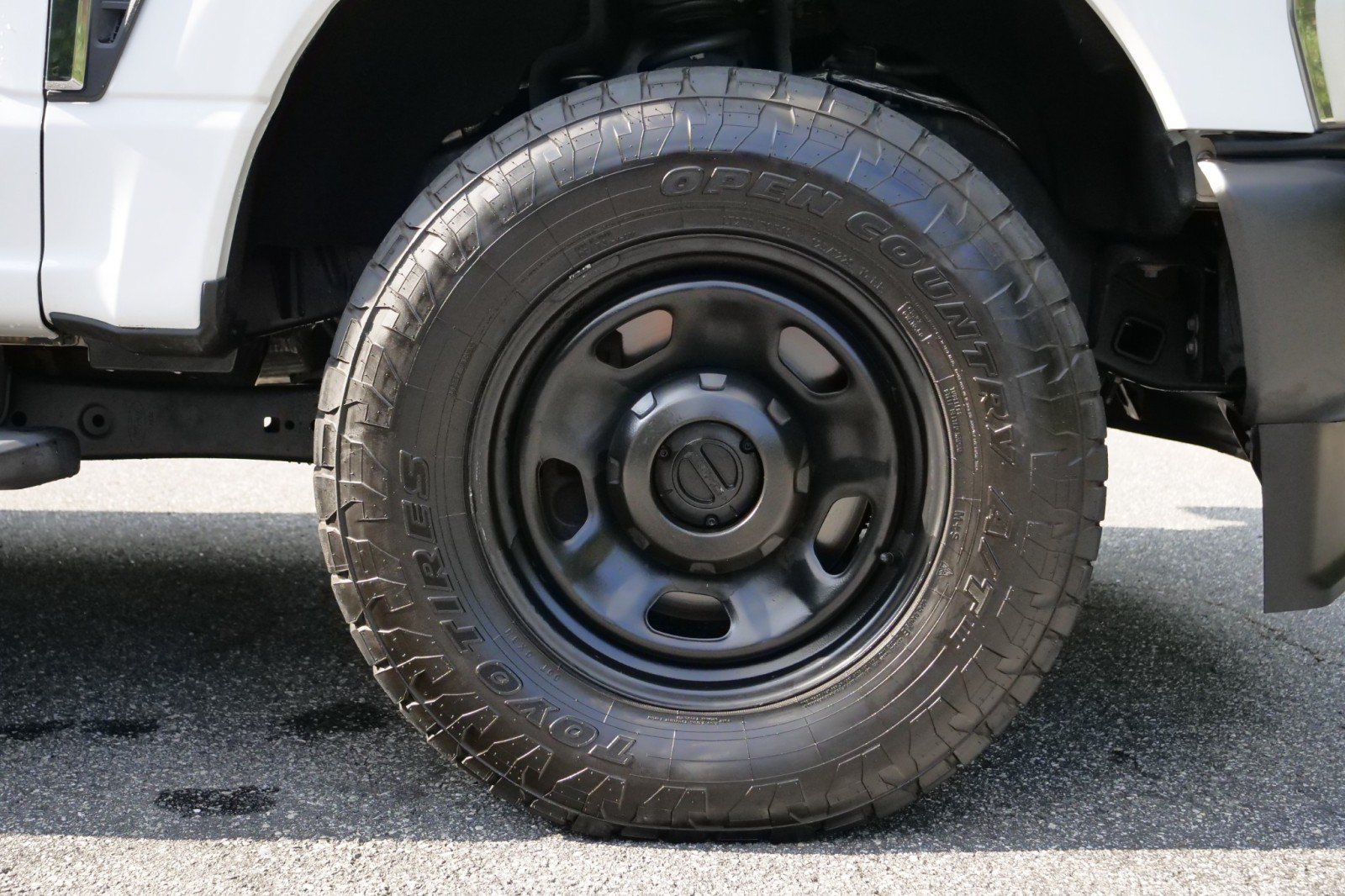 Used 2023 Ford F350 XL w/ 360-Degree Camera Package AWD/4WD image 10