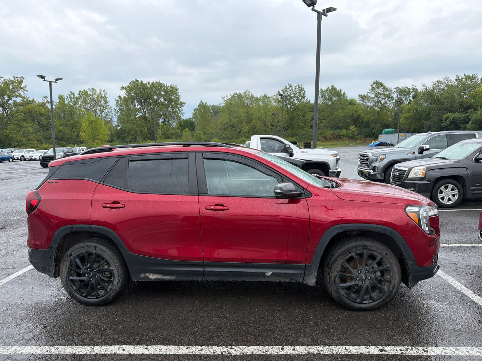 Used 2023 GMC Terrain SLE w/ Driver Convenience Package AWD/4WD image 23